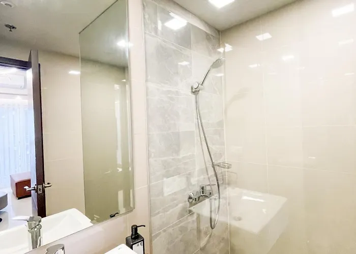 Modern Luxury 4br Bay Beside Okada