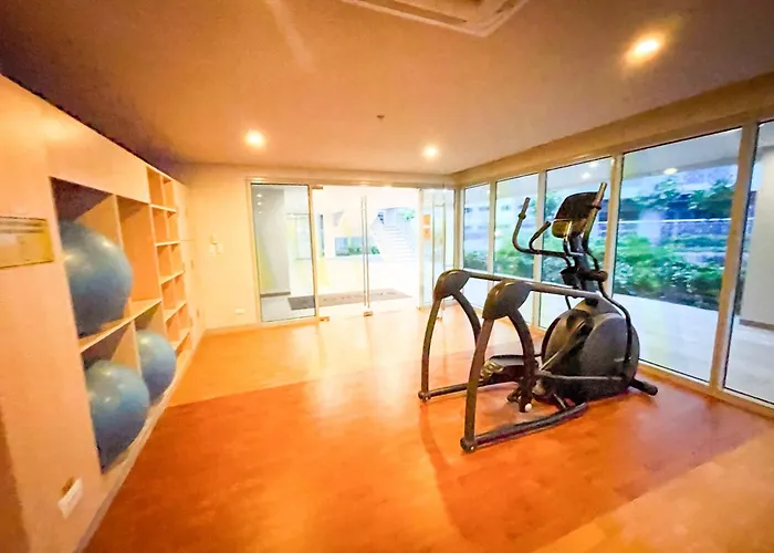 Modern Luxury 4br Bay Beside Okada Manila