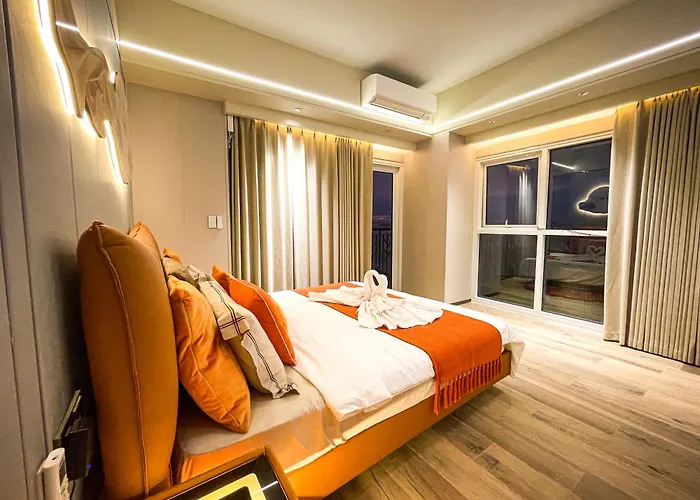 Modern Luxury 4br Bay Beside Okada Apartamento