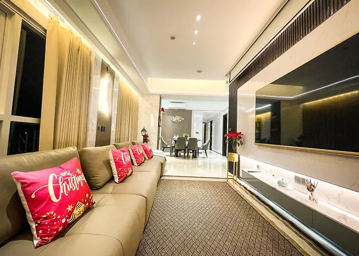 Modern Luxury 4br Bay Beside Okada *