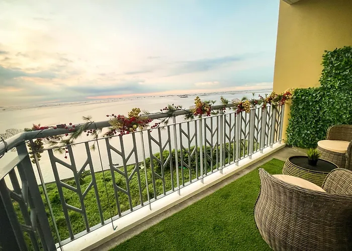 Modern Luxury 4br Bay Beside Okada Apartamento