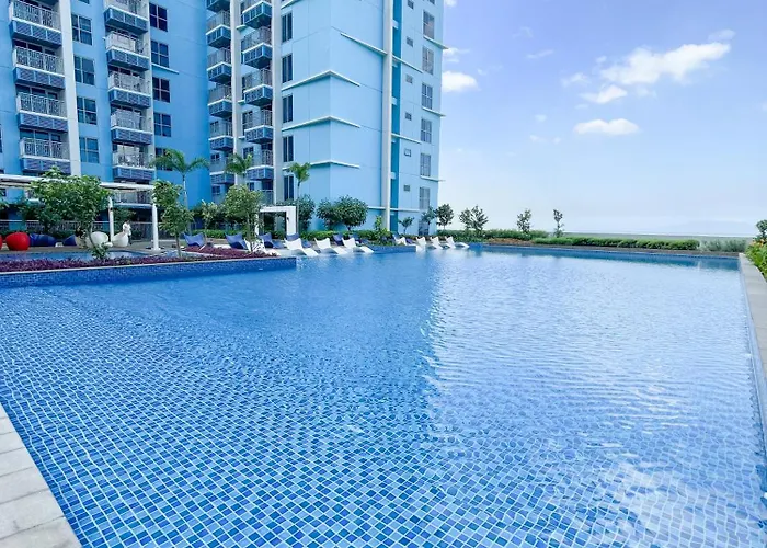 Modern Luxury 4br Bay Beside Okada *